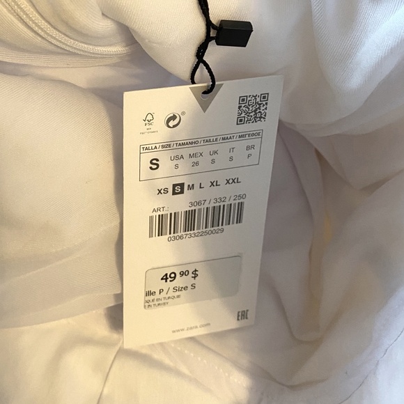 Zara dress - Picture 3 of 3